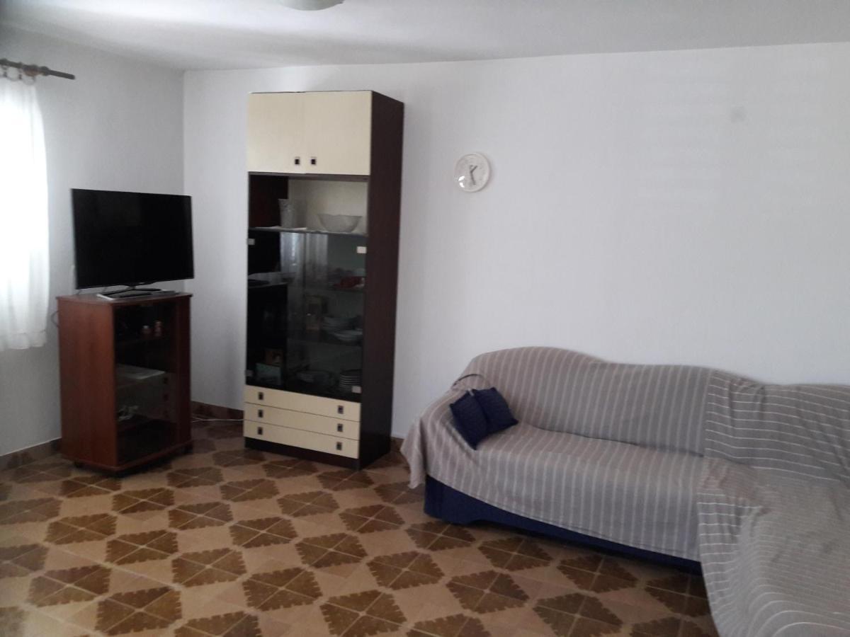 Apartment Bise Rogoznica  Eksteriør bilde