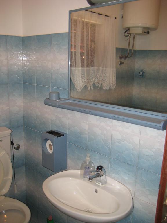 Apartment Bise Rogoznica  Eksteriør bilde